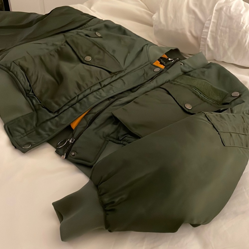 Cropped Zara bomber coat